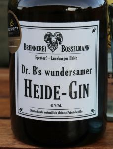 Grillkurs &#039;Die Heide brennt – Meisterdestiller trifft Meistergriller&#039; mit Dr. Gerhard Bosselmann &amp; F